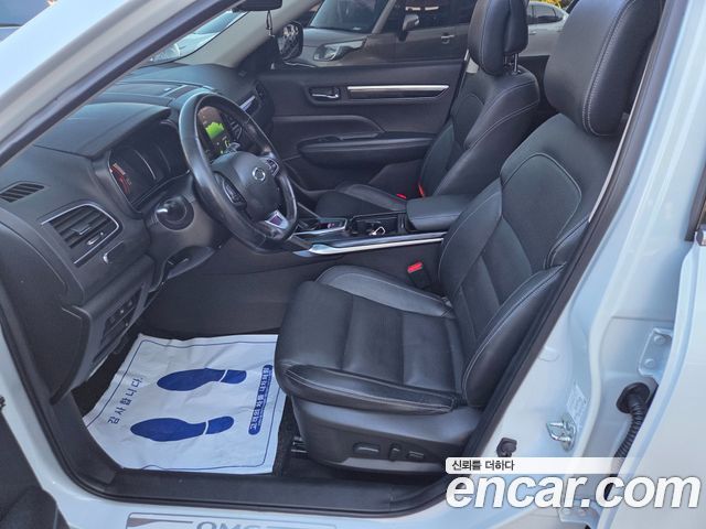 Renault Korea QM6 Diesel 2WD RE Signature 2019 — фото 17