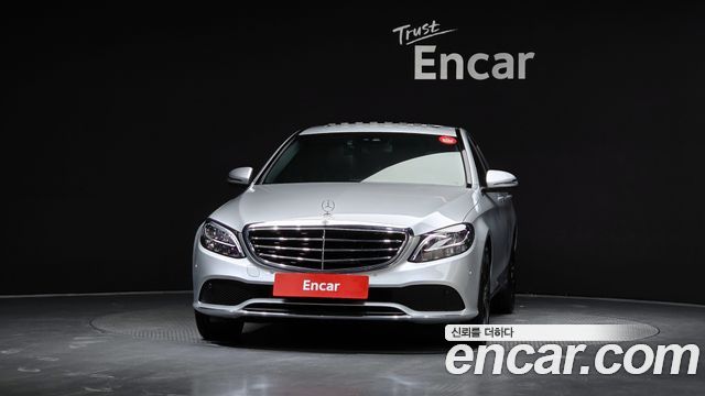 Mercedes-Benz C-Class (W205) C220 d 4MATIC Exclusive 2019 — фото 3