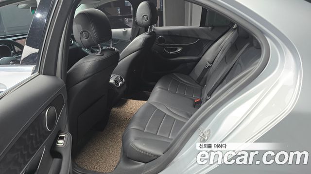Mercedes-Benz C-Class (W205) C220 d 4MATIC Exclusive 2019 — фото 12