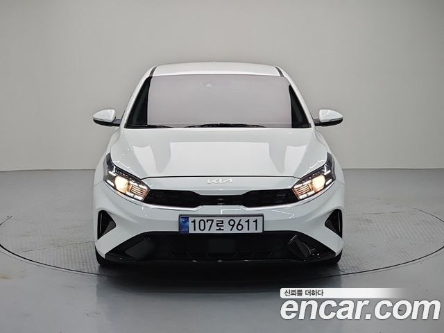 Kia K3 (II) 1.6 Prestige 2022 — фото 2