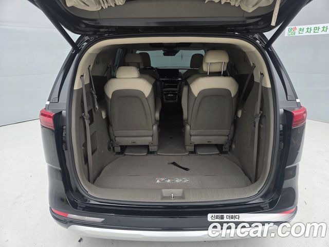 Kia Carnival (IV) Diesel 9-Seater Hi-Limousine Signature 2023 — фото 7