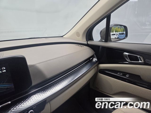 Kia Carnival (IV) Diesel 9-Seater Hi-Limousine Signature 2023 — фото 16