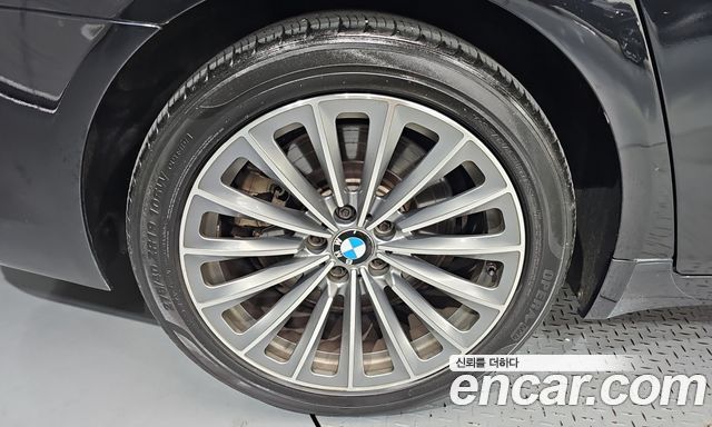 BMW 7 Series (F01) 750Li xDrive 2014 — фото 5