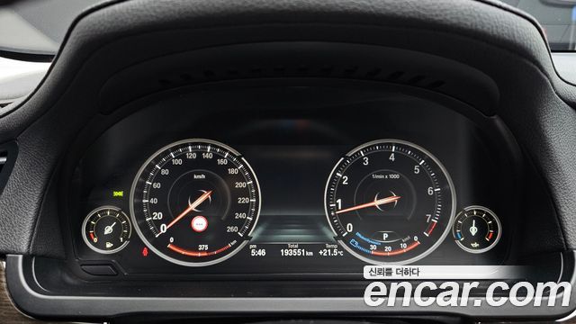BMW 7 Series (F01) 750Li xDrive 2014 — фото 8