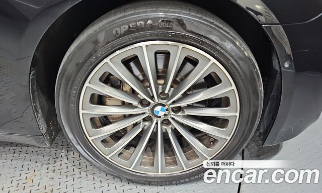 BMW 7 Series (F01) 750Li xDrive 2014 — фото 21