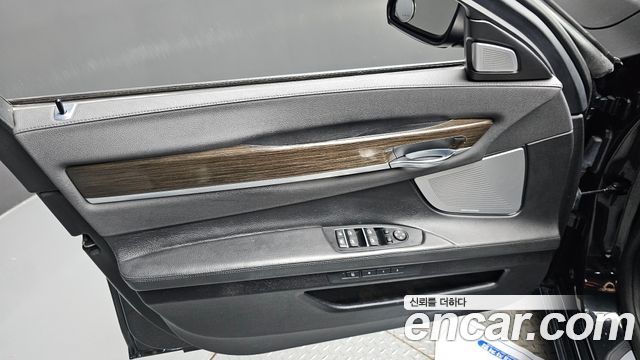 BMW 7 Series (F01) 750Li xDrive 2014 — фото 24