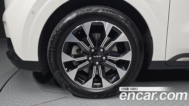 Kia Carnival (IV) Gasoline 9-Seater Signature 2023 — фото 5