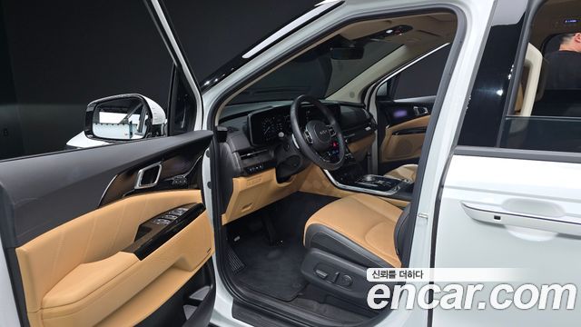Kia Carnival (IV) Gasoline 9-Seater Signature 2023 — фото 10