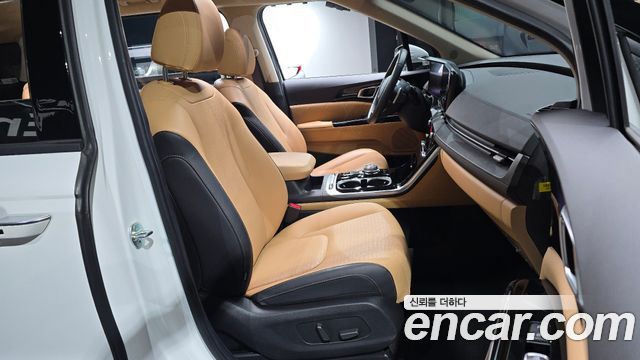 Kia Carnival (IV) Gasoline 9-Seater Signature 2023 — фото 12
