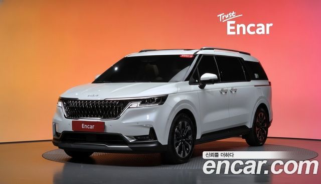 Kia Carnival (IV) Gasoline 9-Seater Signature 2023 — фото 1