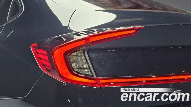 Hyundai Sonata (DN8) 2.0 Premium Plus 2022 — фото 23