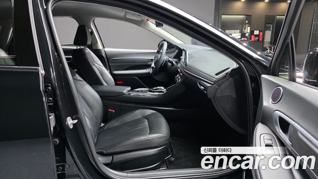 Hyundai Sonata (DN8) 2.0 Premium Plus 2022 — фото 26