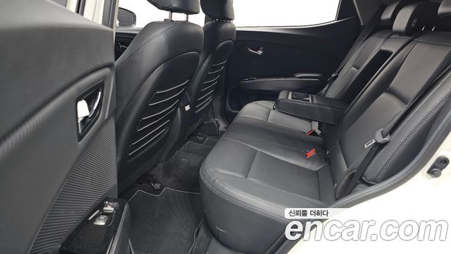 KG Mobility (SsangYong) Very New Tivoli Gasoline 1.5 2WD V3 2022 — фото 12