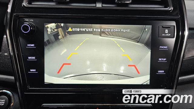 KG Mobility (SsangYong) Very New Tivoli Gasoline 1.5 2WD V3 2022 — фото 17