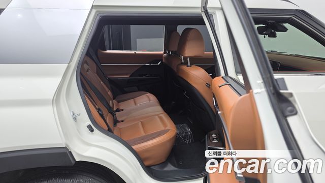 KG Mobility (SsangYong) Torres Gasoline 1.5 2WD T7 2023 — фото 12
