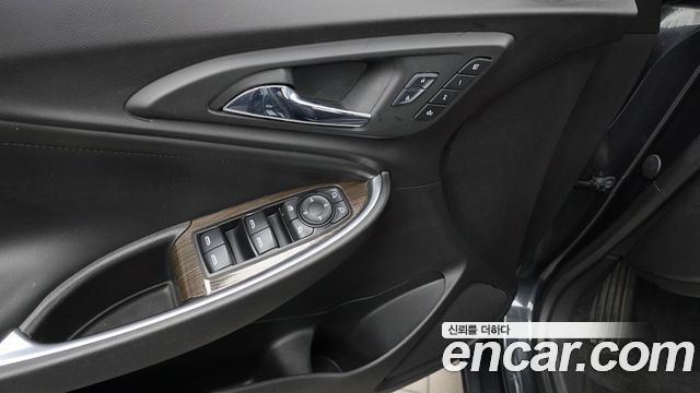 Chevrolet Malibu 1.5 Turbo LTZ 2017 — фото 30