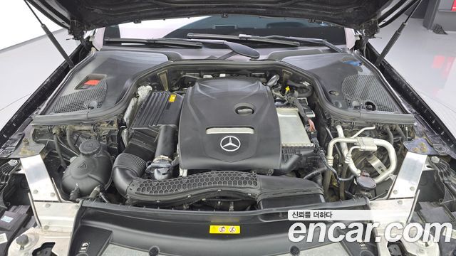 Mercedes-Benz E-Class (W213) E300 4MATIC Exclusive 2019 — фото 6