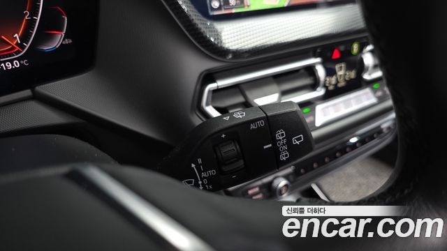 BMW 1 Series (F40) 120i Sports 2024 — фото 37