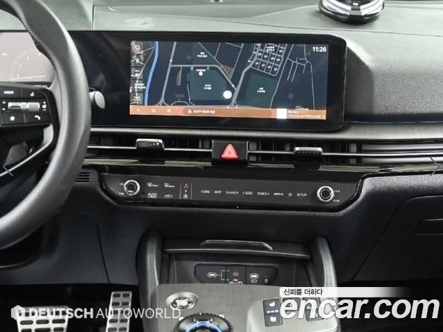 Kia Sportage (V) Gasoline 1.6 Turbo 2WD Signature 2025 — фото 18