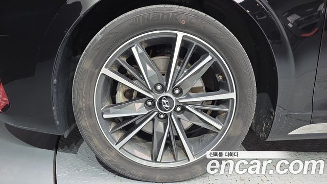 Hyundai Grandeur (IG) 2.5 Le Blanc 2023 — фото 5