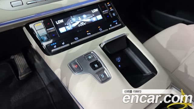 Hyundai Grandeur (IG) 2.5 Le Blanc 2023 — фото 9