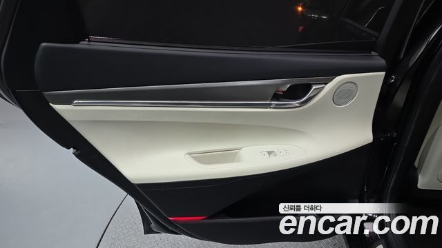 Hyundai Grandeur (IG) 2.5 Le Blanc 2023 — фото 31