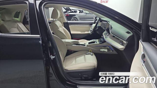 Hyundai Grandeur (IG) 2.5 Le Blanc 2023 — фото 32