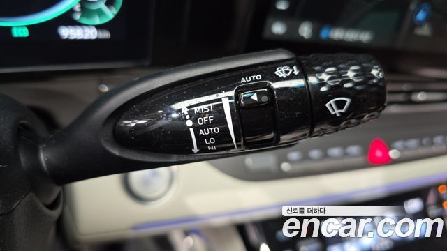 Hyundai Grandeur (IG) 2.5 Le Blanc 2023 — фото 33