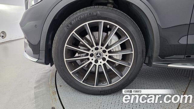 Mercedes-Benz GLC-Class (X253) GLC220 d 4MATIC Premium Coupe 2017 — фото 5