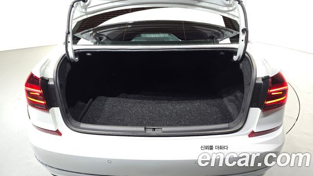 Volkswagen Passat 2.0 TSI B7 2018 — фото 18