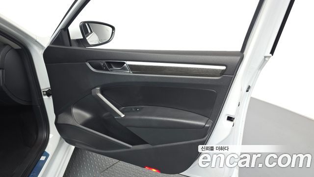 Volkswagen Passat 2.0 TSI B7 2018 — фото 24
