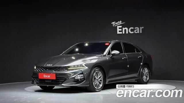 Kia K5 (III) 2.0 Prestige 2023 — фото 1