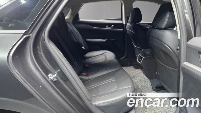 Kia K5 (III) 2.0 Prestige 2023 — фото 12