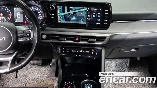 Kia K5 (III) 2.0 Prestige 2023 — фото 14