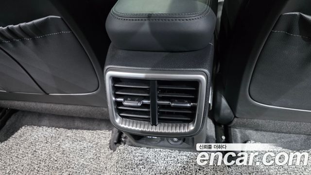 Kia K5 (III) 2.0 Prestige 2023 — фото 19