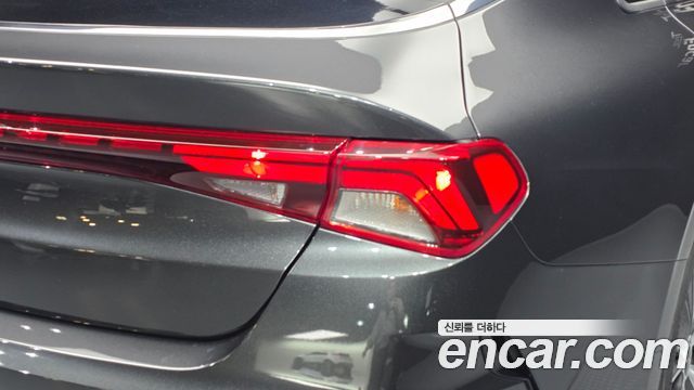 Kia K5 (III) 2.0 Prestige 2023 — фото 23