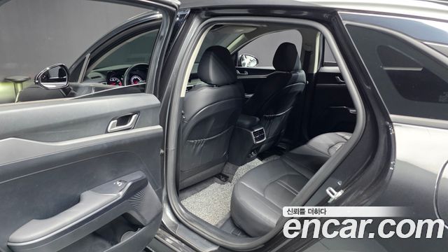 Kia K5 (III) 2.0 Prestige 2023 — фото 26