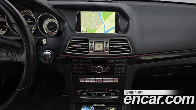 Mercedes-Benz E-Class (W212) E200 Coupe 2015 — фото 23