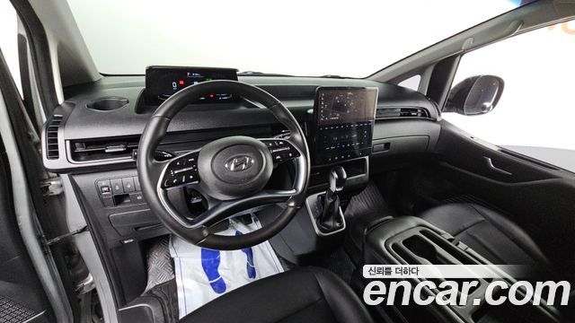 Hyundai Staria Cargo 3-Seater Modern 2022 — фото 7