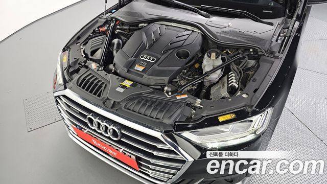 Audi A8 (D5) 55 TFSI Quattro LWB 2021 — фото 6