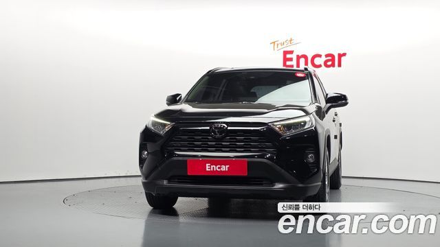 Toyota RAV4 (V) 2.5 2WD 2019 — фото 3