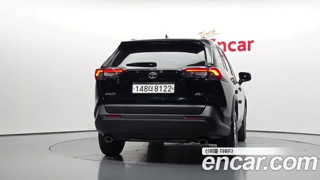 Toyota RAV4 (V) 2.5 2WD 2019 — фото 4