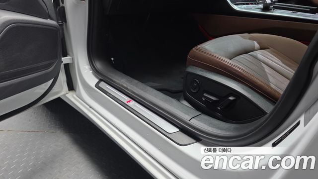 Audi A6 (C8) 45 TFSI Premium 2020 — фото 30