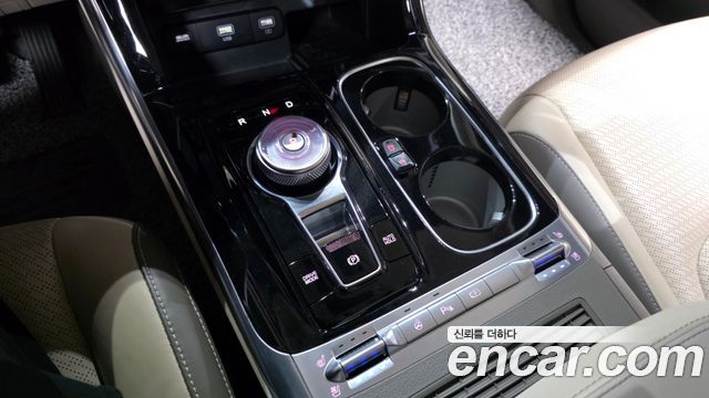 Kia Carnival (IV) Gasoline 9-Seater Hi-Limousine Signature 2021 — фото 9