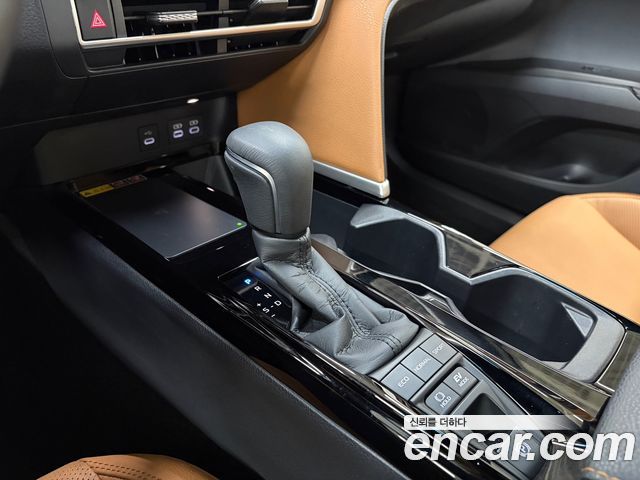 Toyota Camry (XV80) 2.5 XLE Premium Hybrid 2026 — фото 9