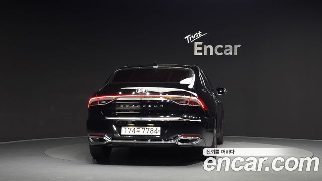 Hyundai Grandeur (IG) 3.0 LPi (Taxi) Deluxe 2023 — фото 4