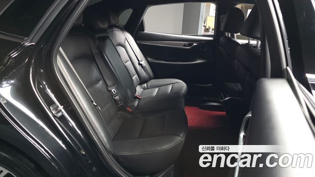 Hyundai Grandeur (IG) 3.0 LPi (Taxi) Deluxe 2023 — фото 12