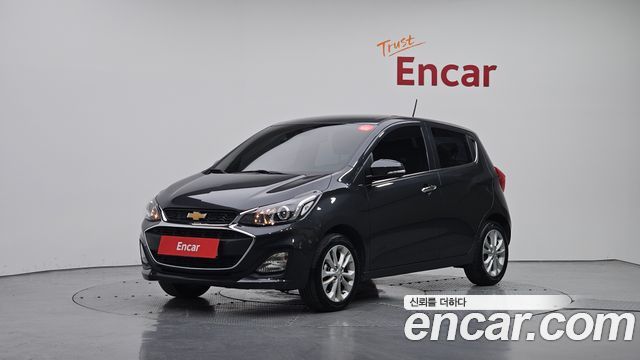 Chevrolet Spark Premier 2022 — фото 1