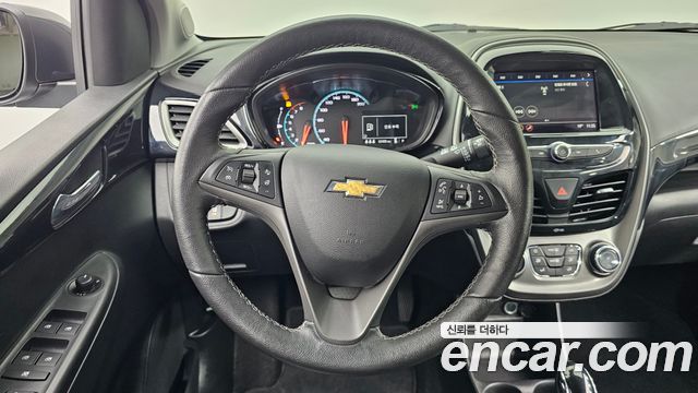 Chevrolet Spark Premier 2022 — фото 13