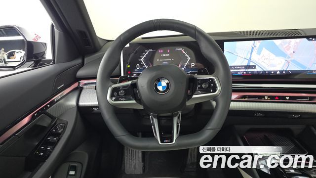 BMW 5 Series (G60) 523d M Sport 2026 — фото 12